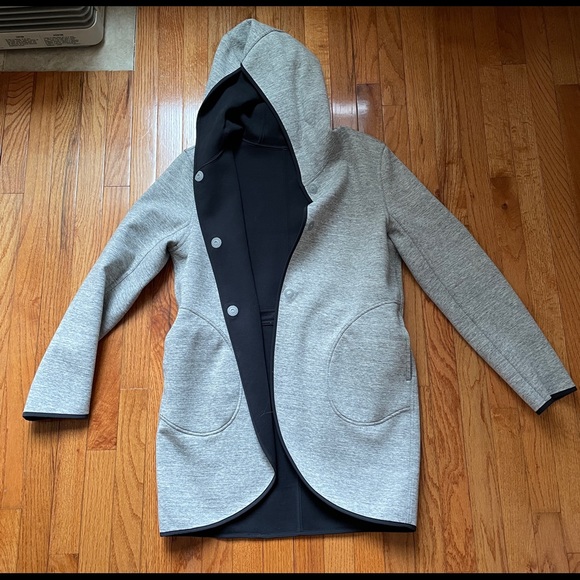 lululemon athletica Jackets & Blazers - lululemon athletica Gray Spacer Wrap